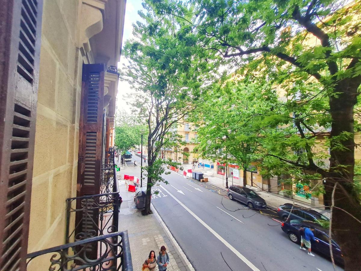 Apartamento Urbieta By Sanse Holidays - Center San Sebastian Bagian luar foto
